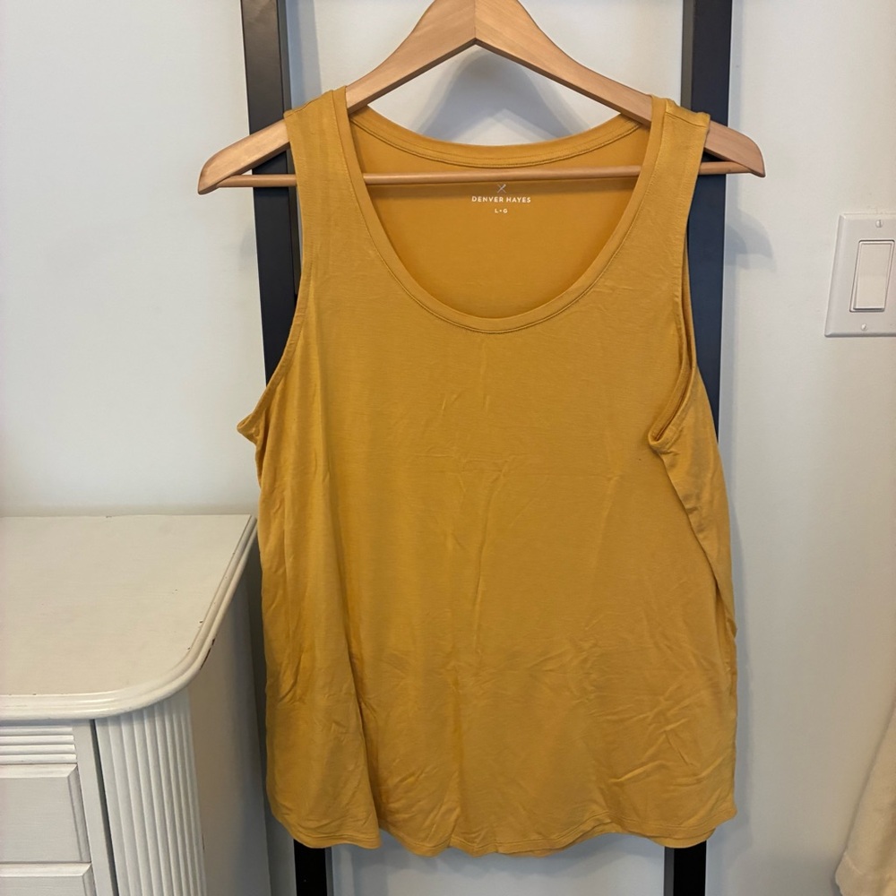 Denver Hayes Mustard Tank Top. Size L. Flattering and versatile. EUC.